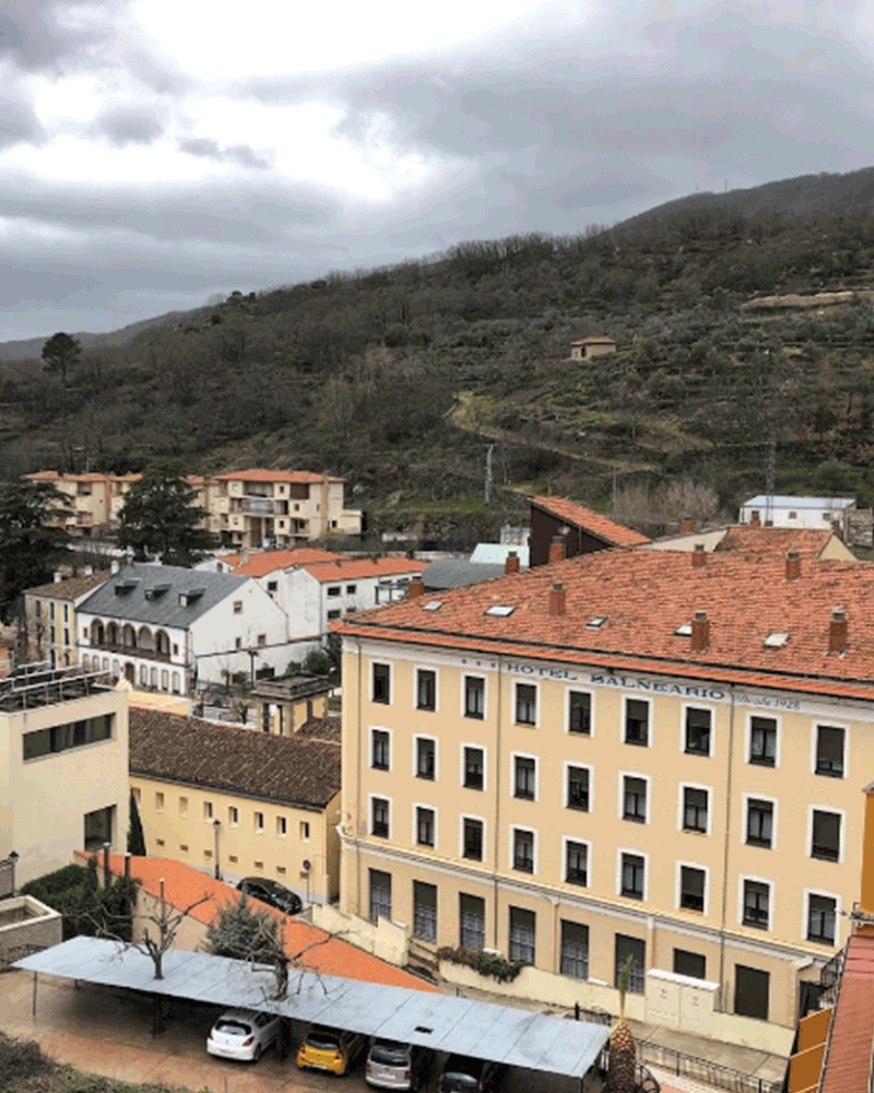 Entorno del Valle del Ambroz, Baños de Montemayor