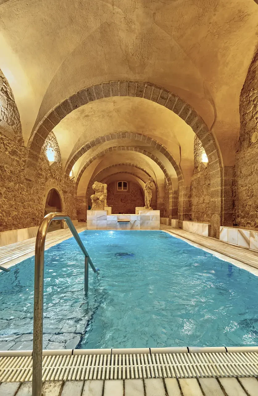 Piscina Termal Baños de Montemayor